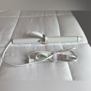 T3 SinglePass Curl X Extra-Long 1.25 Inch Barrel Ceramic Curling Iron